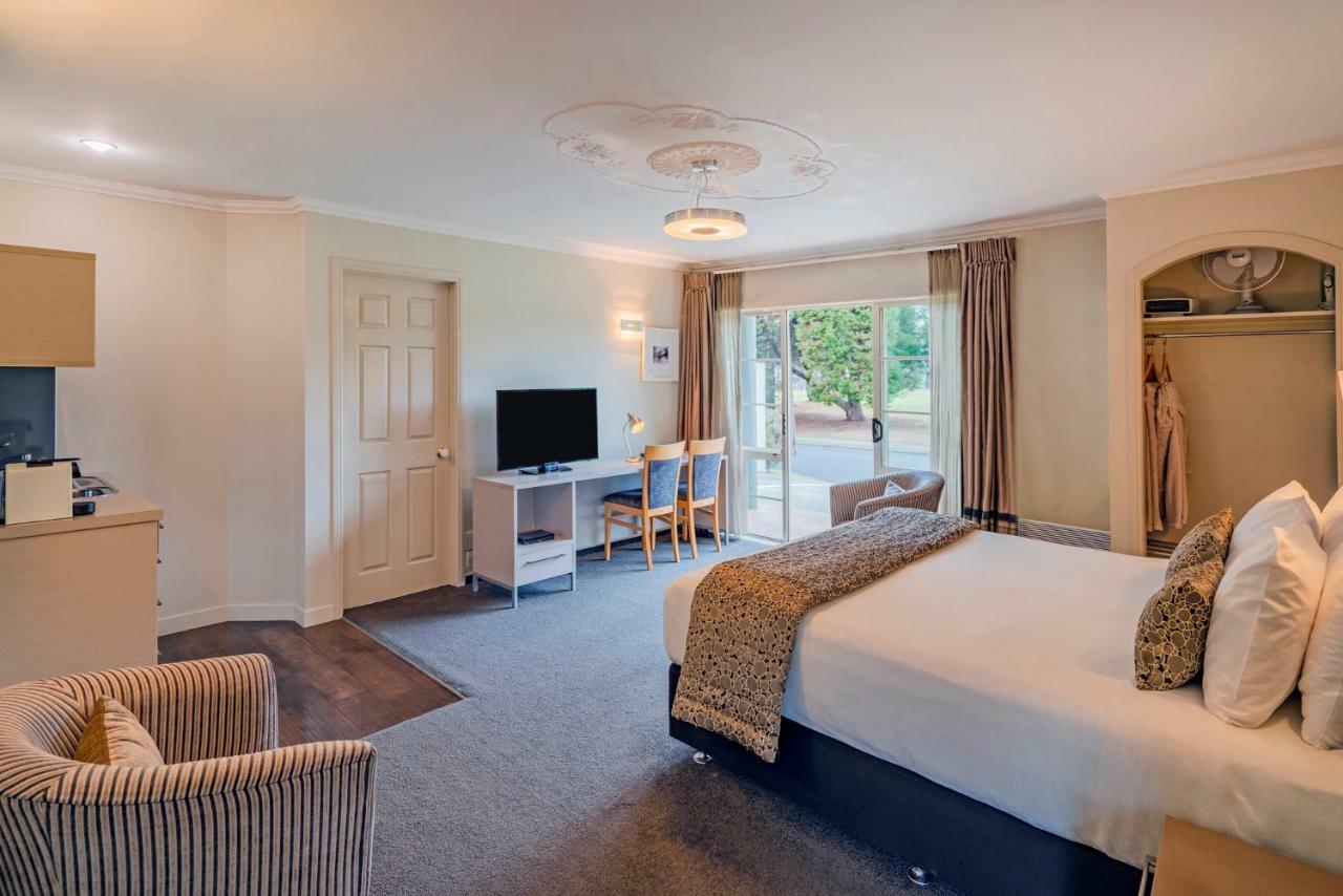 Silver Fern Rotorua Suites & Spa מראה חיצוני תמונה A typical hotel room