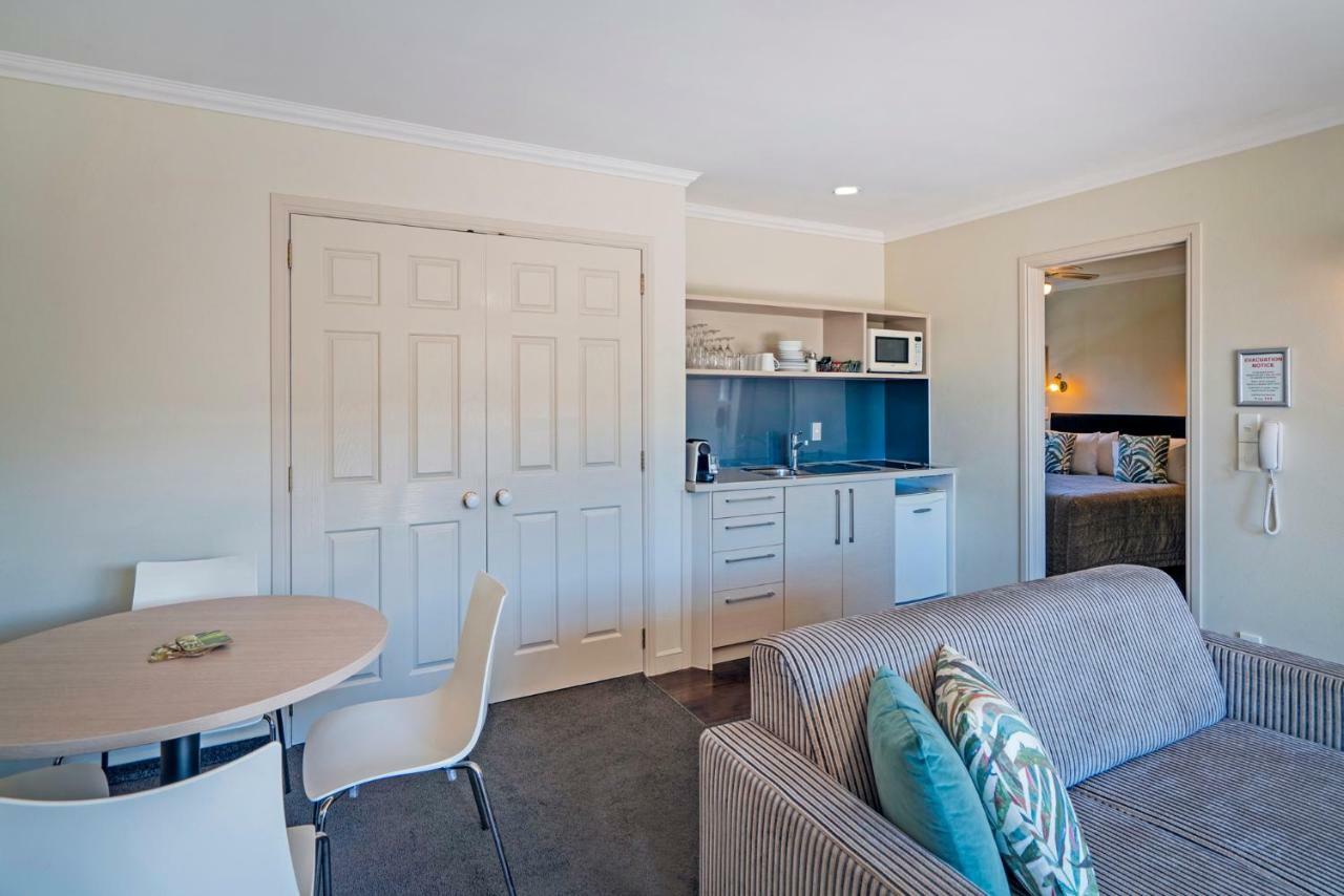 Silver Fern Rotorua Suites & Spa מראה חיצוני תמונה A typical one-bedroom apartment at the hotel
