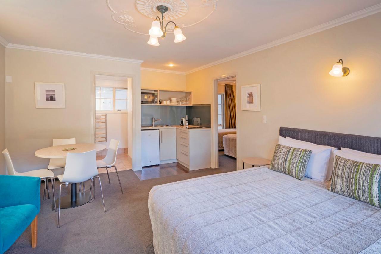 Silver Fern Rotorua Suites & Spa מראה חיצוני תמונה A studio apartment in New Zealand